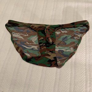 Camouflage briefs - Size "L" - sleek & sexy